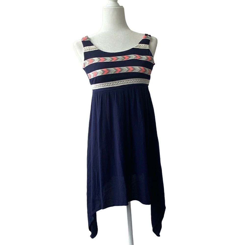 Paper Doll Tribal Stripes High Front Back Low Sides